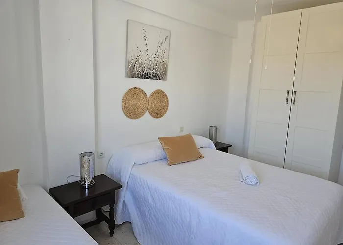 Lovely Town Centre דירה פואנגירולה