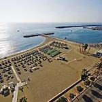 Lovely Town Centre * 丰希罗拉