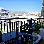 公寓 Lovely Town Centre 丰希罗拉