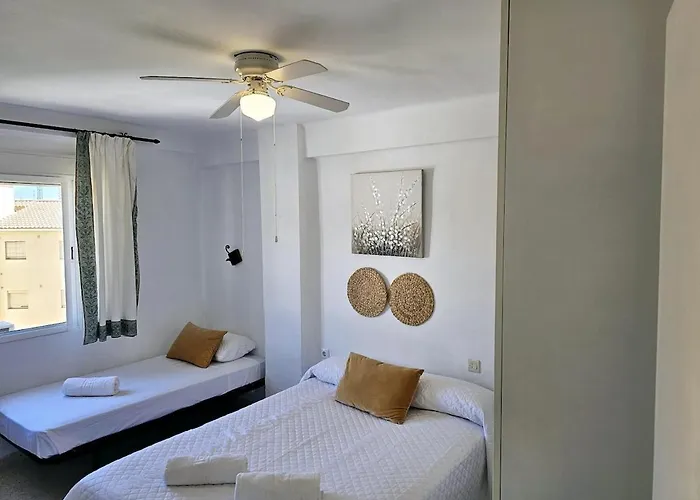 Lovely Town Centre Apartment Fuengirola