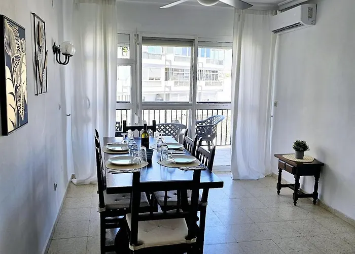 Lovely Town Centre *